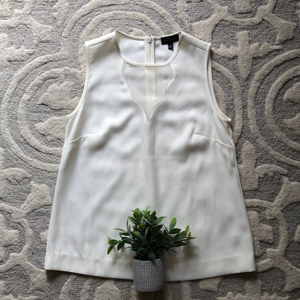 THE LIMITED Off White Sleeveless Shirt